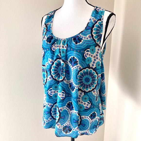 Anthropologie Meadow Rue Merlin Mixed Media Split Back Sleeveless Top Size M - Picture 6 of 10